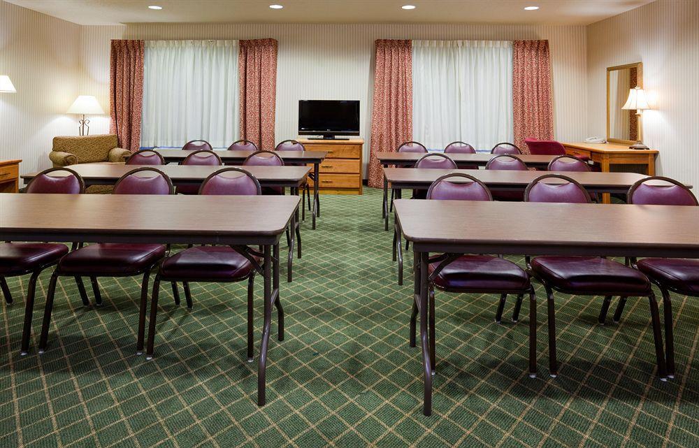 Holiday Inn Express & Suites Yankton By Ihg Удобства фото